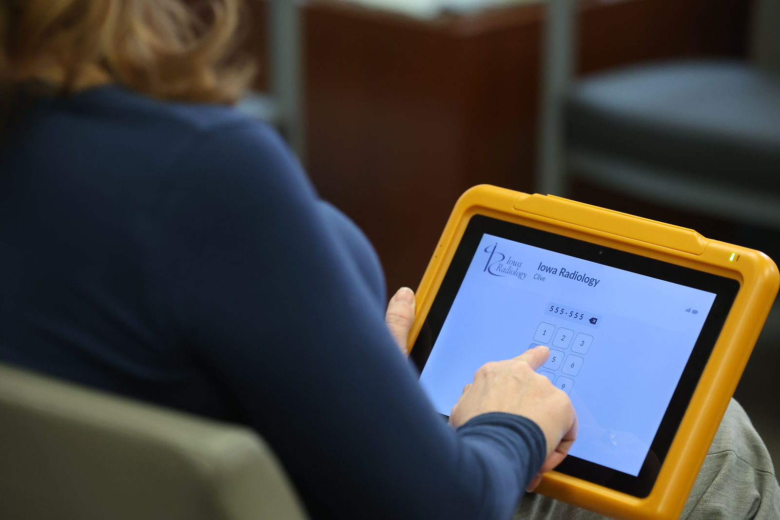 patient checkin with ipad 3